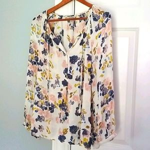 Lucky floral peasant blouse